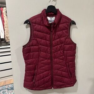 Magellan  Maroon puffy Vest